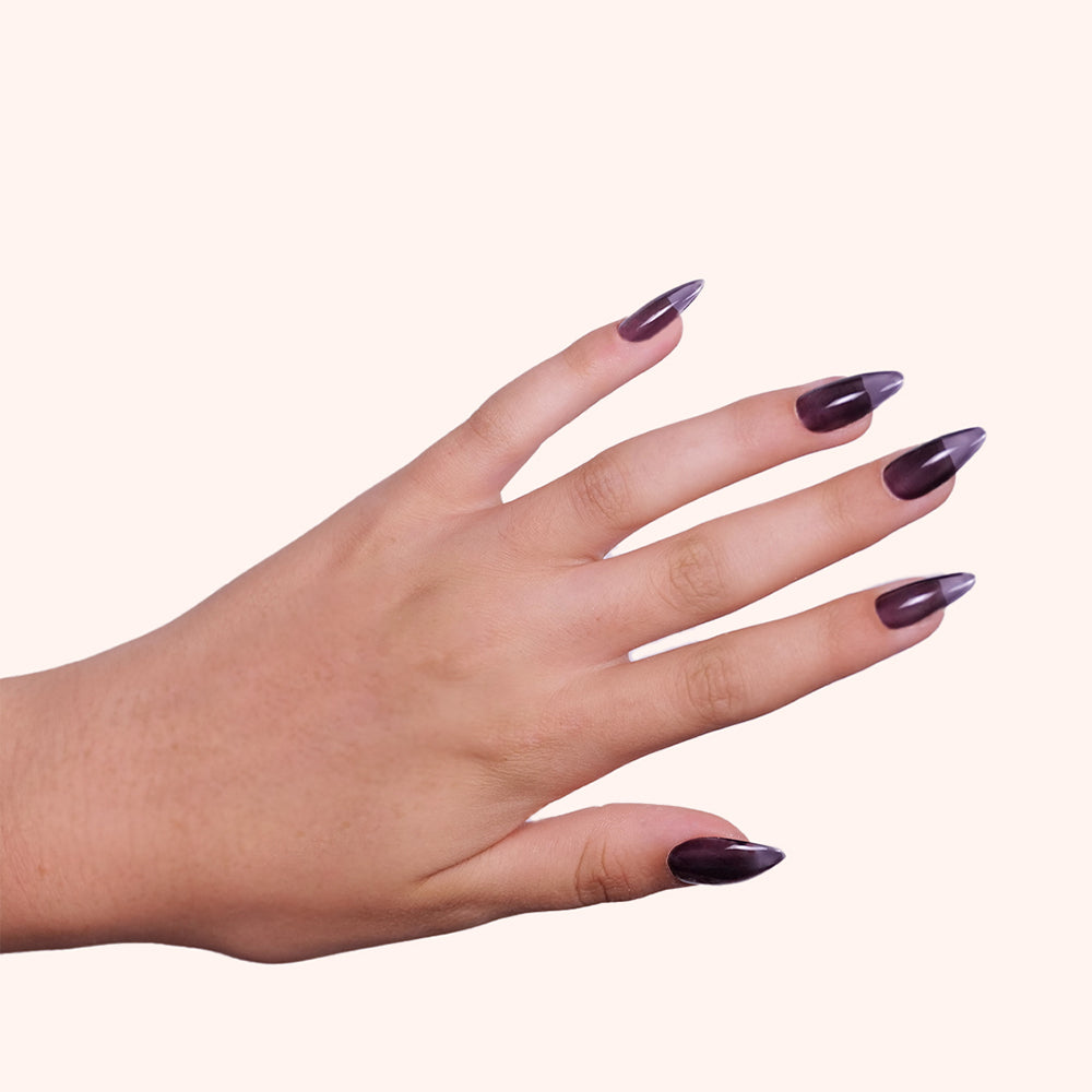 vernis noir translucide Jelly Nails