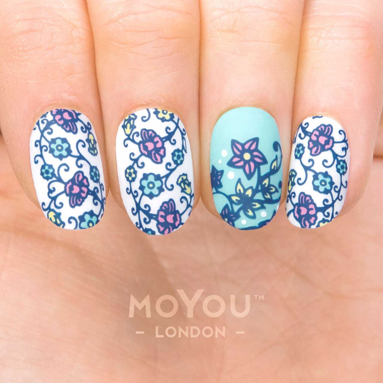 Plaque Stamping Mother Nature 19 - MoYou London