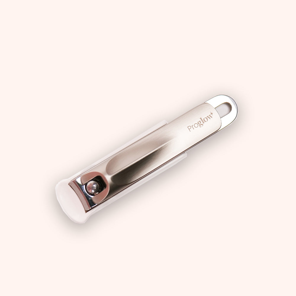 Nail Clipper with protection