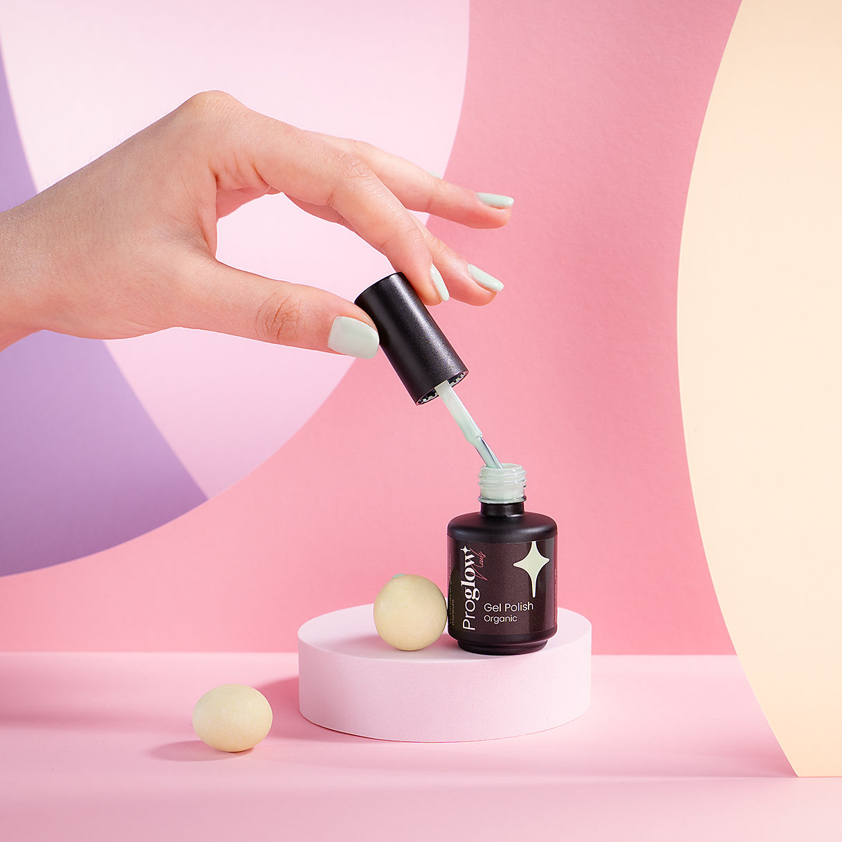 couleurs de vernis tendance printemps 2026